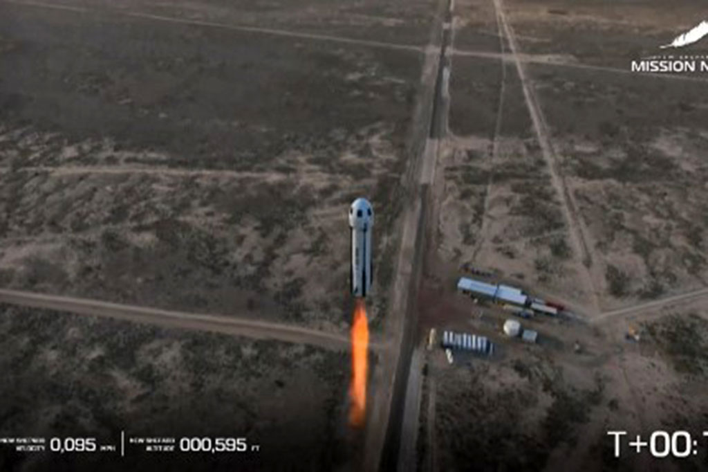 Penerbangan ini mencatatkan sejarah sebagai misi luar angkasa pertama yang seluruh krunya terdiri dari perempuan sejak 1963.