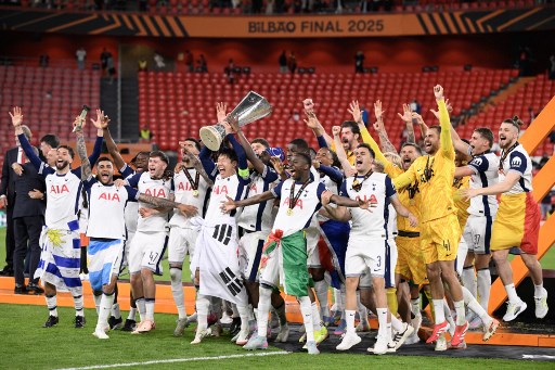 Hasil tersebut membuat Spurs menyudahi dahaga 17 tahun tanpa gelar, setelah terakhir kali mengangkat Piala Liga Inggris musim 2007/08.