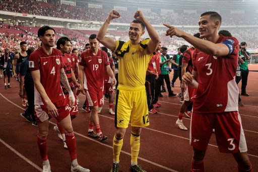 Poin Indonesia sudah tak lagi bisa dikejar Bahrain dan Tiongkok yang hanya mengoleksi enam poin dengan menyisakan satu pertandingan lagi.