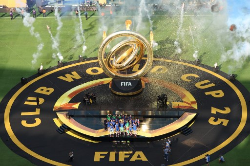 Di sisi lain, PSG gagal menyapu bersih semua piala yang mereka dapatkan pada musim 2024/25, setelah sebelumnya menjadi juara Liga Prancis, Piala Prancis, Piala Super Prancis dan Liga Champions.