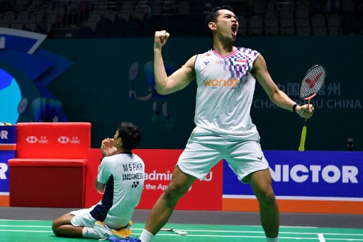Fajar/Fikri menjadi satu-satunya wakil Indonesia yang mampu membawa pulang gelar dari turnamen BWF level Super 1000 tersebut tahun ini.