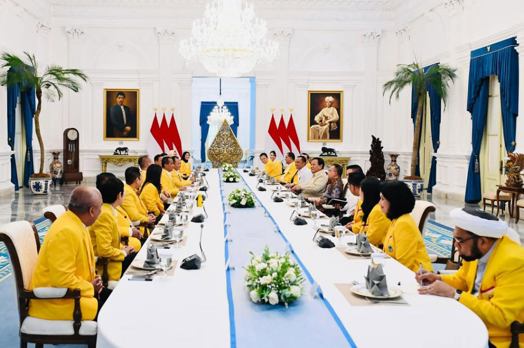 “Diskusi yang berfokus pada kelanjutan pembangunan bangsa ini menunjukkan komitmen kuat dari koalisi untuk terus mendukung program-program prioritas pemerintah demi kesejahteraan masyarakat,” ujar Seskab Teddy.