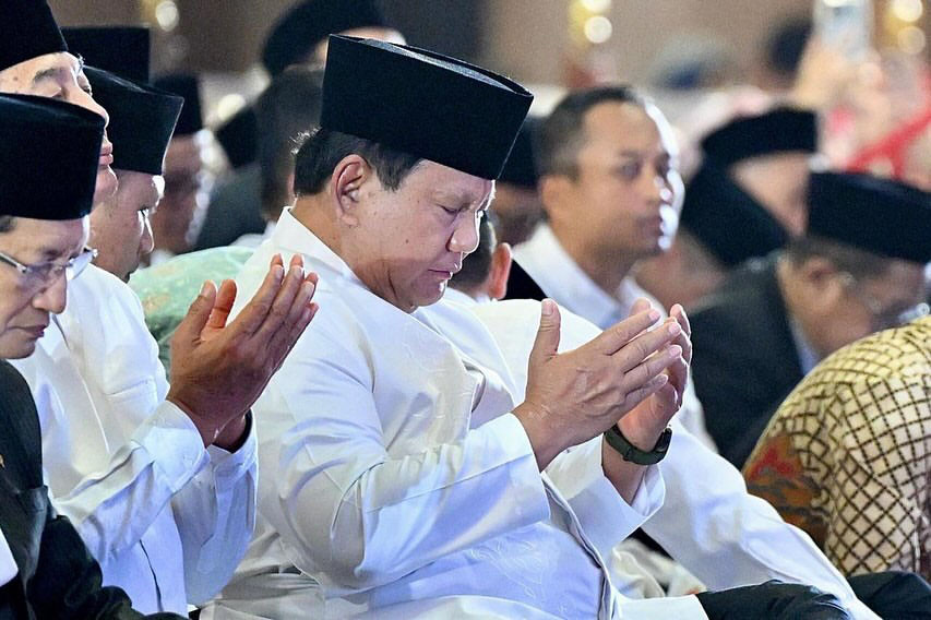 Suasana syahdu semakin terasa ketika lantunan ayat suci Al-Qur’an dikumandangkan oleh qary Qadarasmadi Rasyid, yang membacakan Surat Al-Qasas ayat 77 serta Surat Al-Ahzab ayat 45-48. Pembacaan tersebut dilanjutkan dengan saritilawah oleh Velly Syukron yang menyampaikan makna ayat dengan penuh penghayatan.