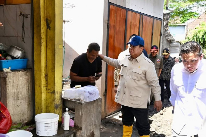 Sebelumnya, Presiden Prabowo telah memberikan respons cepat terhadap musibah yang melanda sejumlah wilayah Bali. Melalui sambungan telepon pada Rabu, 10 September 2025, Kepala Negara secara langsung menginstruksikan instansi terkait untuk bergerak cepat ke lokasi bencana dan menekankan agar distribusi bantuan dapat dilakukan secara cepat dan tepat sasaran.
