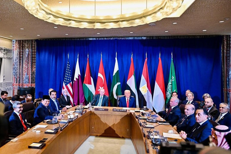 Suasana hangat menyelimuti Ruang Konsultasi Dewan Keamanan Perserikatan Bangsa-Bangsa (PBB), New York, ketika Presiden Republik Indonesia Prabowo Subianto menghadiri Multilateral Meeting on the Middle East atas undangan Presiden Amerika Serikat, Donald Trump, pada Selasa, 23 September 2025.
