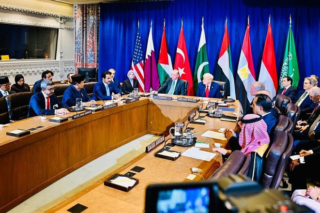 Presiden Trump menilai pidato Presiden Prabowo penuh ketegasan dan energi, bahkan menyebut gaya komunikasinya mampu menggugah perhatian para pemimpin dunia.
