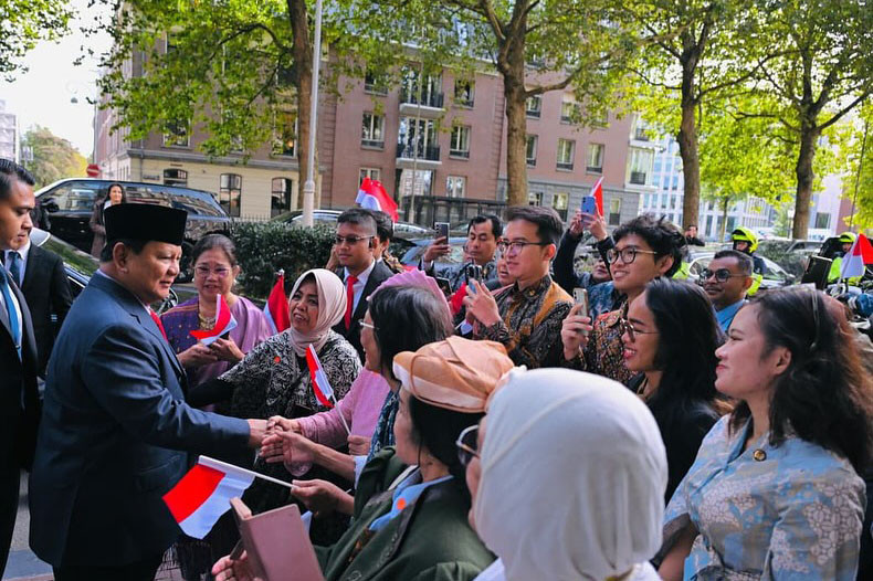 Presiden Prabowo sebelumnya bertolak dari Bandar Udara Internasional Ottawa Macdonald-Cartier, Ottawa, Kanada, usai menyelesaikan rangkaian agenda kenegaraan di Kanada.