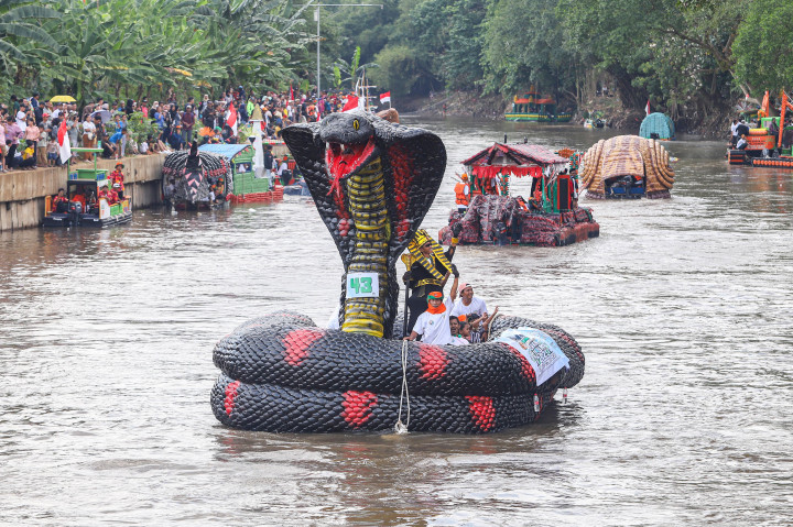 Kegiatan tersebut sebagai sarana kampanye kepada masyarakat tentang pemanfaatan sampah anorganik yang dapat dikreasikan menjadi barang seni dan bernilai ekonomi.