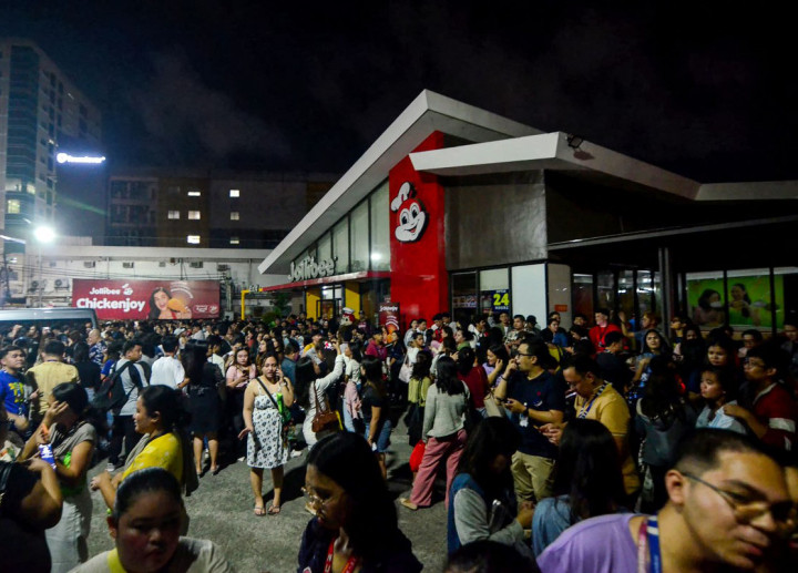 Gempa bumi berkekuatan magnitudo 6,9 mengguncang lepas pantai Kota Cebu sekitar pukul 21.59 waktu setempat (20.59 WIB) pada Selasa, 30 September 2025.