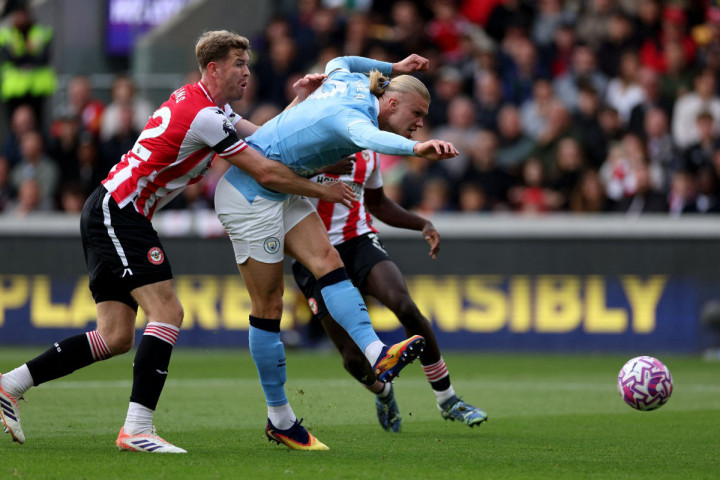 Gol itu lahir saat pertandingan baru berusia sembilan menit melalui kepiawaian Haaland memperdaya Sepp van den Berg seusai menerima umpan dari Josko Gvardiol sebelum melepaskan tembakan yang tak mampu dihalau kiper Caoimhin Kelleher
