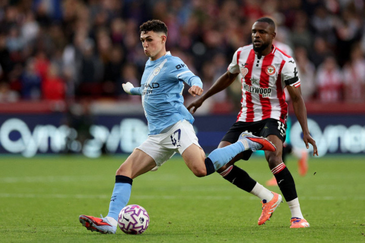 Setelah unggul cepat di sembilan menit pertama, City terus berusaha menggempur pertahanan tuan rumah lewat kreasi serangan disokong dua pemain kreatif Phil Foden dan pemain berdarah Indonesia Tijjani Reijnders.