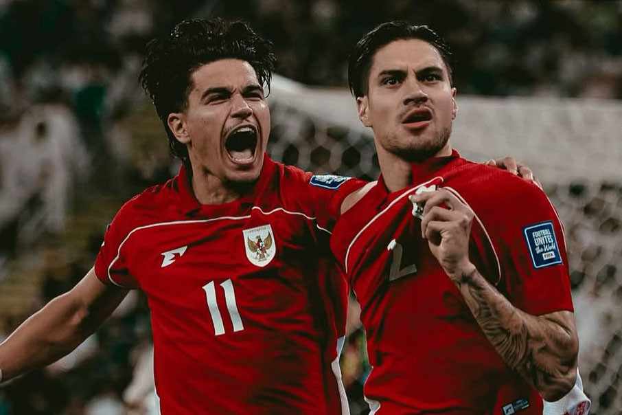 Pada menit ke-11, Kevin Diks membuka keunggulan lewat eksekusi penalti setelah VAR mendeteksi handball  oleh Hassan Al-Tambakti di kotak terlarang. Tendangan Diks ke pojok kanan gawang membuat Indonesia memimpin 1-0.