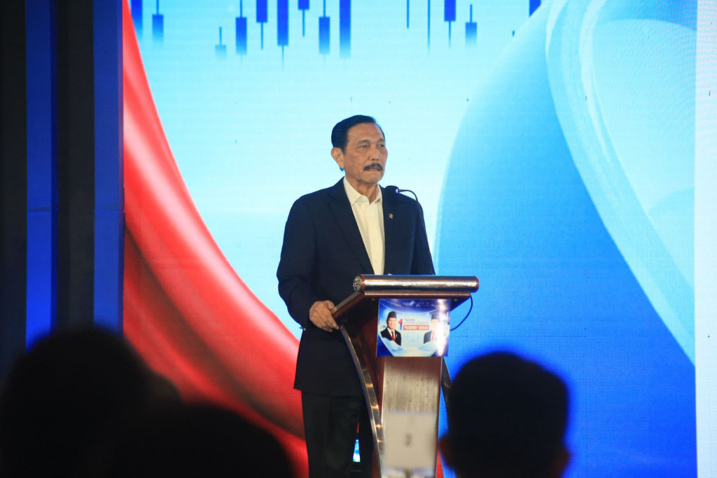 Dalam forum tersebut, Luhut juga menilai ekonomi Indonesia masih cukup tangguh di tengah gejolak ekonomi global. Meski terjadi perlambatan pada sektor-sektor tertentu seperti penjualan mobil dan semen, ia yakin kondisi tersebut masih dapat diperbaiki.