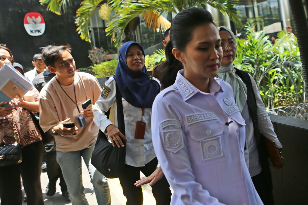 Gubernur Maluku Utara Sherly Tjoanda Laos meminta saran Komisi Pemberantasan Korupsi (KPK) untuk memperbaiki skor monitoring center for prevention (MCP) di wilayahnya. Dia mau predikat korup menghilang dari Maluku Utara.