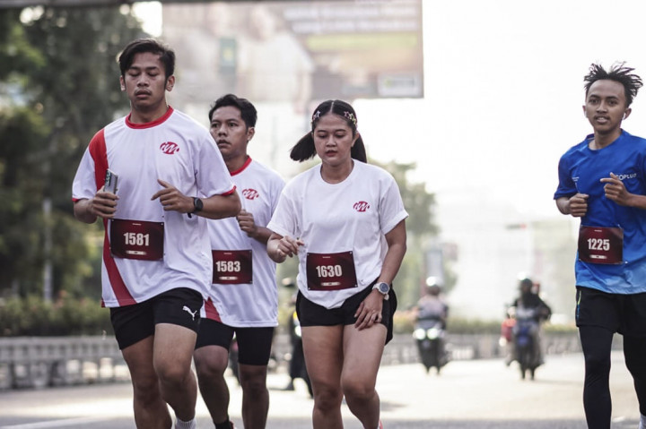 Hal tersebut diungkap Oktavia, dalam festival kesehatan bertajuk Immoderma Wellness Day. Kegiatan itu mencakup rangkaian Fun Run 5K di empat kota dengan total 1.000 peserta masyarakat umum, komunitas olahraga, mahasiswa, hingga keluarga muda.