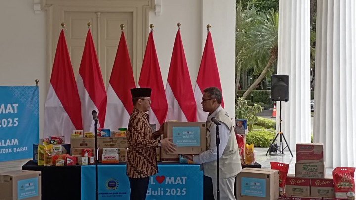 Ia menambahkan bahwa diplomasi Indonesia selalu berpijak pada realitas di dalam negeri. “Upaya diplomasi yang kita lakukan semuanya berawal dari rumah kita sendiri.”