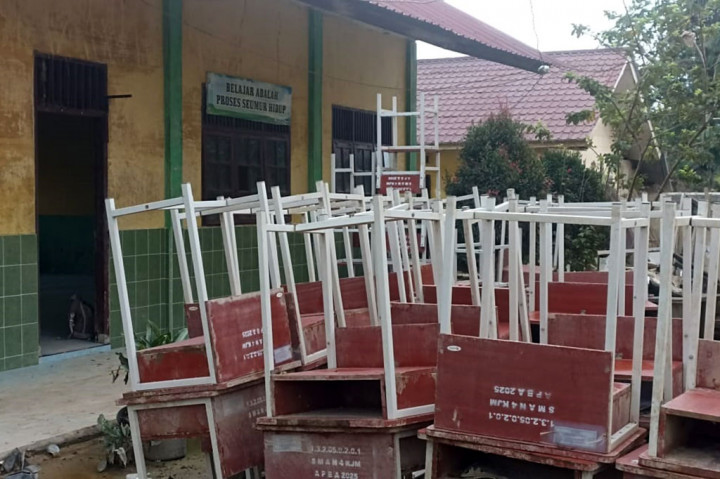 Mu'ti menyebut jika pihaknya terus mendukung anak-anak dapat kembali belajar setelah mengalami musibah khususnya yang ada di Aceh. Ia berharap para siswa kembali bersemangat mengikuti pembelajaran.