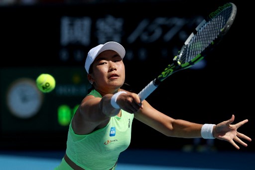 Dalam pertandingan yang berlangsung selama satu jam 43 menit itu, Janice unggul tipis atas Leylah dengan catatan empat ace dan 17 winners, serta sukses mengonversi empat dari tujuh peluang break point.