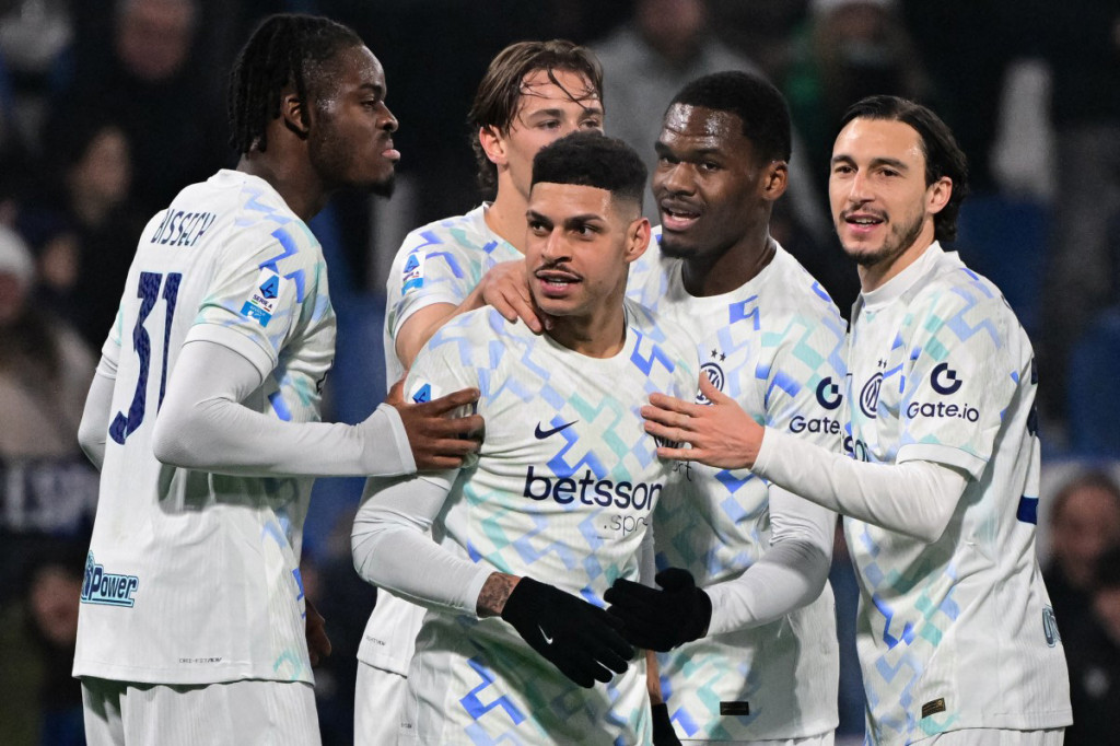 Inter menutup kemenangan besar mereka pada menit ke-89 dengan gol Luis Henrique. Voli keras dari sisi kanan kotak penalti memastikan kemenangan telak 5-0 Nerazzurri.