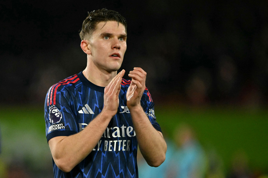 Hasil itu membuat keunggulan Arsenal atas Manchester City di posisi kedua klasemen terpangkas menjadi empat poin. Skuad asuhan Mikel Arteta saat ini mengoleksi 57 poin dari 26 pertandingan. Sedangkan Brentford gagal menggeser Liverpool dan tertahan di urutan tujuh dengan 40 poin.