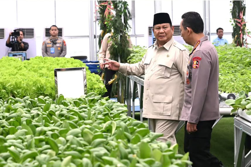Terkait pembiayaan program, Presiden Prabowo menegaskan bahwa MBG dibiayai melalui efisiensi dan penghematan anggaran negara. Kepala Negara juga memastikan bahwa defisit APBN tetap terkendali.