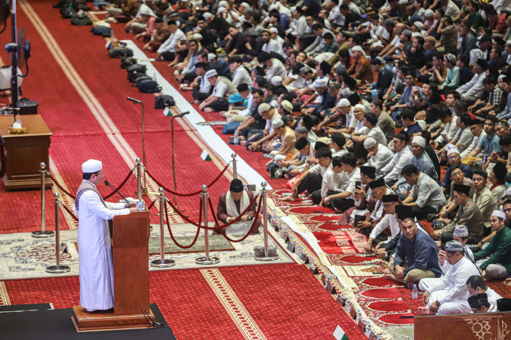 Pemerintah sebelumnya telah menetapkan 1 Ramadan 1447 Hijriah jatuh pada Kamis, 19 Februari 2026. Penetapan itu menjadi penanda dimulainya ibadah puasa bagi umat Muslim di Indonesia, sekaligus momentum mempererat kebersamaan dalam suasana religius yang hangat.