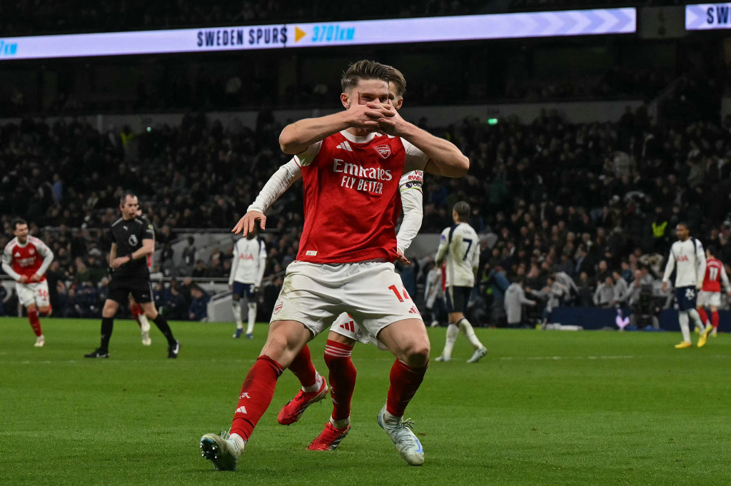 Pada menit tambahan babak kedua, Arsenal mengunci kemenangan 4-1 berkat gol kedua Gyokeres pada menit 90+4.