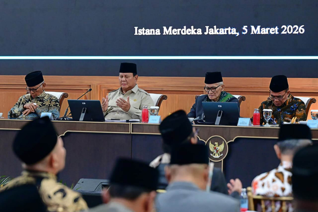 Hal tersebut disampaikan Ketua MPR RI Ahmad Muzani, dalam keterangannya kepada awak media usai kegiatan Silaturahmi Presiden dengan Para Kiai dan Tokoh Organisasi Kemasyarakatan Islam di Istana Kepresidenan Jakarta, pada Kamis, 5 Maret 2026.