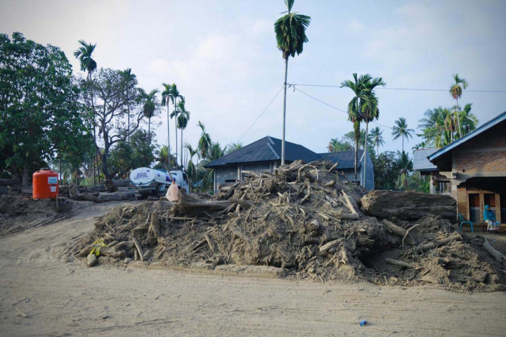 Peninjauan ini juga menjadi bagian dari langkah cepat BNPP untuk memastikan koordinasi lintas sektor berjalan efektif di daerah terdampak.