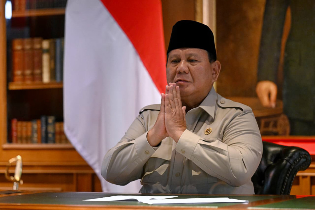 Menutup pesannya, Presiden Prabowo memanjatkan doa agar seluruh amal ibadah umat Islam diterima oleh Allah SWT serta bangsa Indonesia senantiasa diberikan rahmat, keberkahan, dan kekuatan dalam melangkah ke depan.
