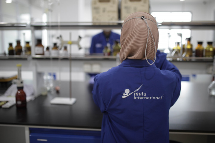 “Kami melihat tahun 2025 sebagai momentum penguatan, baik dari sisi kinerja keuangan maupun arah strategis perusahaan. Ke depan kami akan terus mendorong peningkatan kinerja melalui ekspansi bisnis yang selektif, penguatan kapabilitas sumber daya manusia, serta optimalisasi efisiensi operasional,