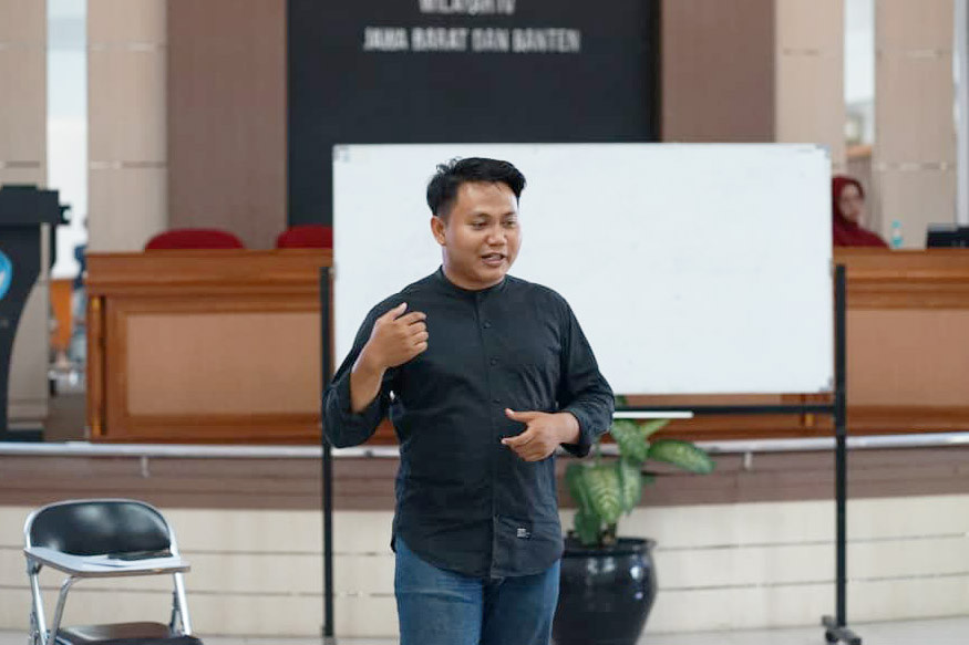 Trauma dan kecemasan berkepanjangan masih menjadi persoalan yang dihadapi sebagian masyarakat. Tidak sedikit orang mengira waktu mampu menghapus pengalaman masa lalu, padahal tekanan emosional kerap tetap muncul dan memengaruhi kehidupan sehari-hari.