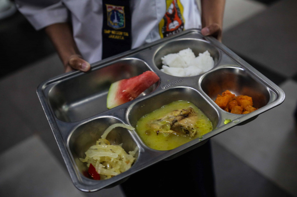 Pihak sekolah berharap, kedepan konsep dan inovasi ini akan sering dilakukan, memungkinkan siswa dapat mengambil makanan sendiri (dengan alat makan mandiri), memilih menu yang disukai sesuai takaran yang disarankan, dan meningkatkan kemandirian, kebersamaan, sekaligus mengurangi limbah sisa makanan.