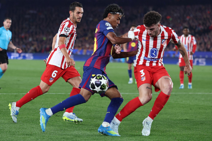  Atletico Madrid sukses membungkam Barcelona 0-2 di Stadion Camp Nou dalam pertandingan leg pertama perempat final Liga Champions 2025/26 yang berlangsung pada Kamis, 9 April 2026 dini hari WIB.