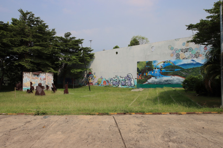 Ruang publik terpadu ramah anak (RPTRA) Kalijodo, terlihat kurang terawat, Rabu, 15 April 2026. 