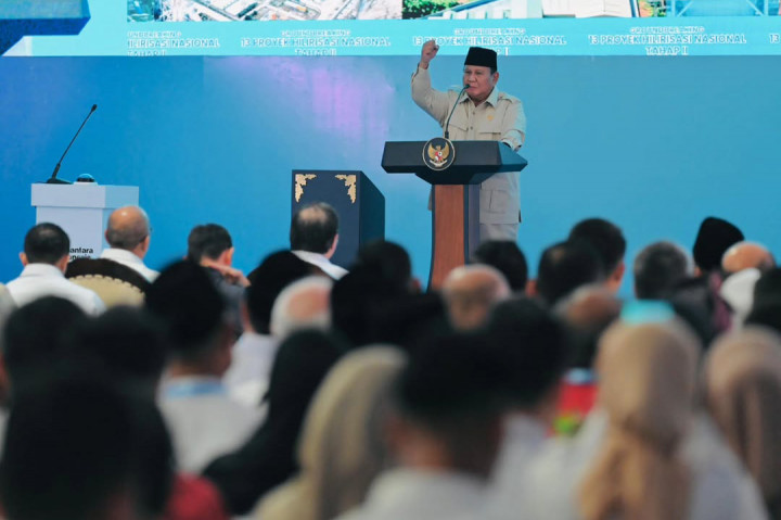 Dalam sambutannya, Presiden Prabowo menegaskan bahwa hilirisasi merupakan kunci untuk meningkatkan nilai tambah sumber daya alam Indonesia sekaligus memperkuat kemandirian ekonomi nasional. Kepala Negara menekankan hilirisasi adalah jalan menuju kebangkitan bangsa Indonesia.