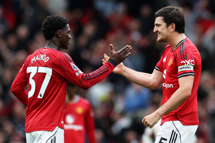 Mainoo mencetak gol kemenangan setelah kedua tim seri 2-2 berkat gol Matheus Cunha dan Benjamin Sesko untuk United.