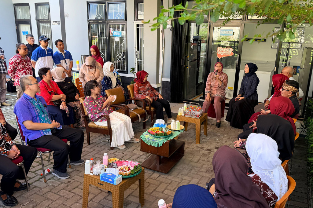 Direktorat Jenderal Industri Kecil, Menengah, dan Aneka (IKMA) Kementerian Perindustrian melakukan kunjungan kerja ke PT Bogor Sari Nutrisi (BSN), salah satu Industri Kecil dan Menengah (IKM) binaan Yayasan Astra – Yayasan Dharma Bhakti Astra, di Kecamatan Ciawi, Kabupaten Bogor, Jawa Barat, Kamis, 21 Mei 2026.