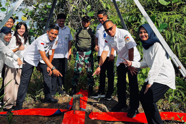 Badan Nasional Pengelola Perbatasan (BNPP) RI melalui Asisten Deputi Potensi Kawasan Perbatasan Darat (Asdep PKPD) melaksanakan kegiatan pengukuran dan pemutakhiran Indeks Pengelolaan Kawasan Perbatasan pada Pusat Pertumbuhan Kawasan Perbatasan (IPKP PPKP) Nangabadau di tiga kecamatan delineasi, yakni Badau, Putussibau Utara, dan Putussibau Selatan, Senin, 18 Mei 2026. 