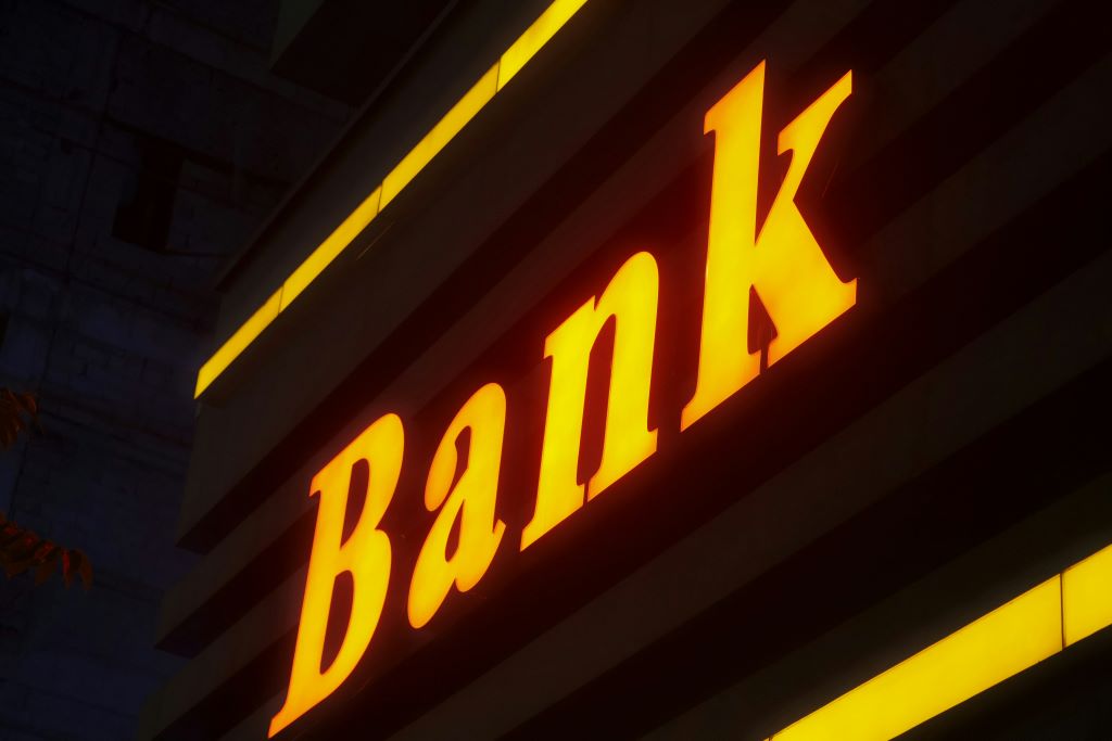 Lembaga Pemberantasan Korupsi (LPK) Perwakilan Provinsi Bengkulu meminta pemerintah daerah selaku pemegang saham Bank Pembangunan Daerah (BPD) Bengkulu memilih direksi yang profesional, transparan, dan berorientasi pada kepentingan masyarakat.Lembaga Pemberantasan Korupsi (LPK) Perwakilan Provinsi Bengkulu meminta pemerintah daerah selaku pemegang saham Bank Pembangunan Daerah (BPD) Bengkulu memilih direksi yang profesional, transparan, dan berorientasi pada kepentingan masyarakat.