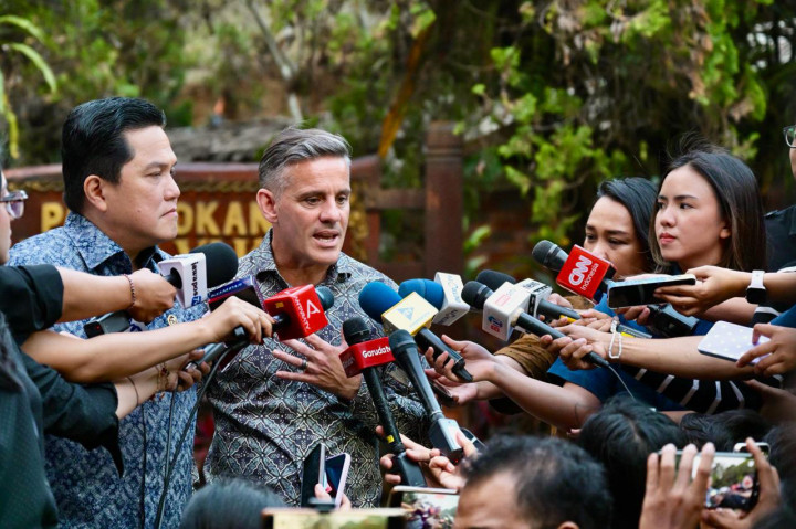 Usai pertemuan, Erick menyebut telah melaporkan kepada Presiden Prabowo mengenai perkembangan sepak bola nasional, termasuk peluang Indonesia menjadi salah satu tuan rumah turnamen FIFA ASEAN yang dijadwalkan berlangsung pada September–Oktober 2026. Erick mengungkapkan bahwa FIFA telah memberikan respons positif terhadap pencalonan Indonesia sebagai tuan rumah ajang tersebut.