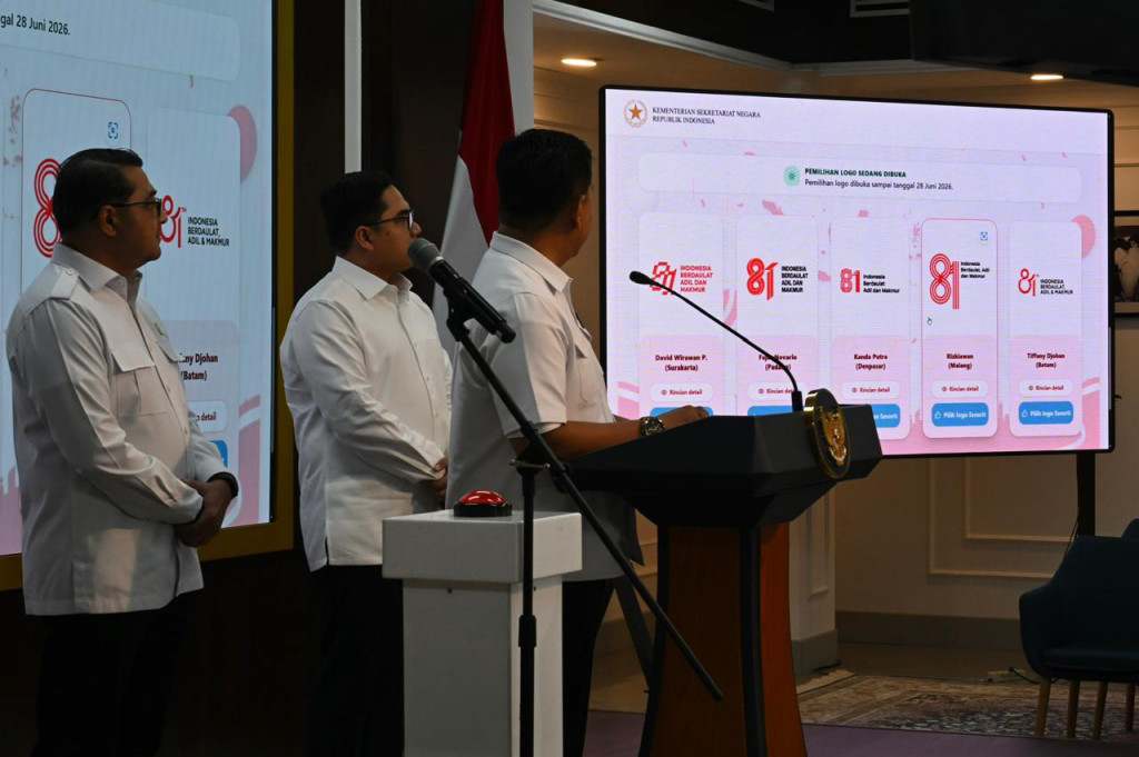 Untuk pertama kalinya dalam sejarah penyusunan identitas visual peringatan kemerdekaan, masyarakat dilibatkan secara langsung dalam menentukan logo resmi HUT RI melalui mekanisme polling publik.