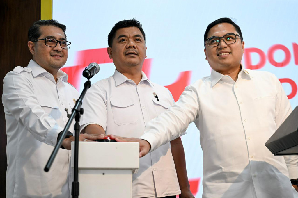 Menteri Ekraf Teuku Riefky juga menjelaskan bahwa sayembara logo HUT Ke-81 RI diikuti oleh 124 peserta dari berbagai wilayah Indonesia.