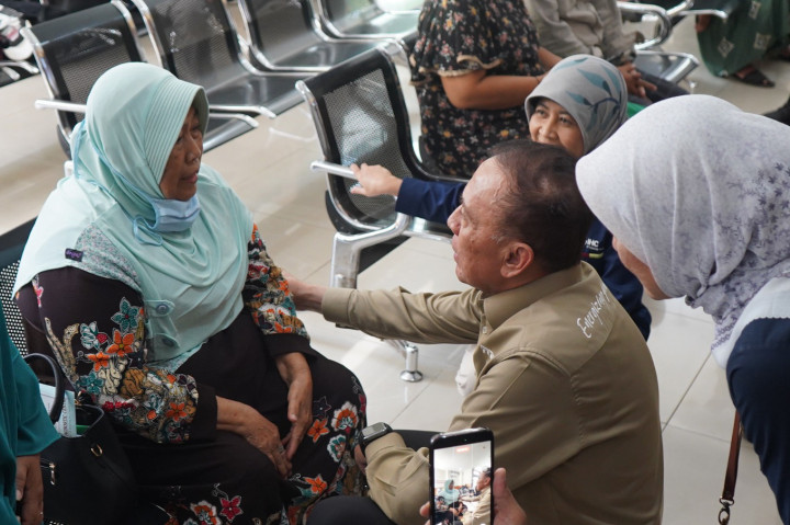 ”RS IHC Perkebunan Jember Klinik telah menunjukkan bahwa pelayanan kesehatan yang berkualitas lahir dari profesionalisme, dedikasi, dan ketulusan seluruh insan rumah sakit. Pertahankan kepercayaan masyarakat yang telah dibangun dengan kerja keras selama ini,” kata Komisaris Utama PT Pertamina (Persero) Mochamad Iriawan dalam keterangan tertulis, Jumat, 3 Juli 2026.
