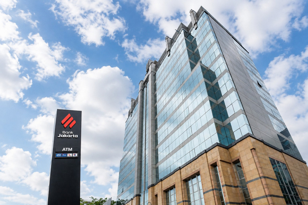 Kaukus Muda Anti Korupsi (KAMAKSI) mengajak masyarakat menghormati proses hukum yang tengah berjalan terkait fasilitas kredit Bank Jakarta kepada PT RMU. Organisasi tersebut menilai sikap kooperatif Bank Jakarta menjadi wujud komitmen terhadap penerapan Good Corporate Governance (GCG) dan penghormatan terhadap mekanisme penegakan hukum.