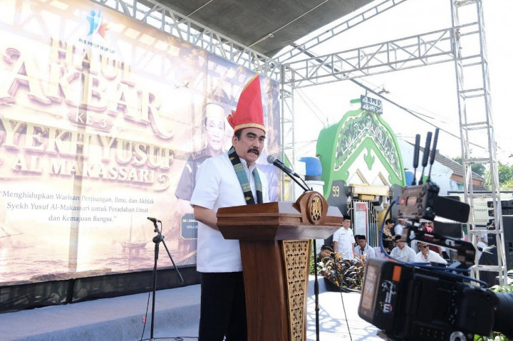 Ketua Umum Perhimpunan Advokat Indonesia Profesional (PERADI Profesional), Harris Arthur Hedar, mengatakan peringatan haul menjadi pengingat penting bagi generasi muda untuk meneruskan nilai-nilai luhur yang diwariskan Syekh Yusuf.