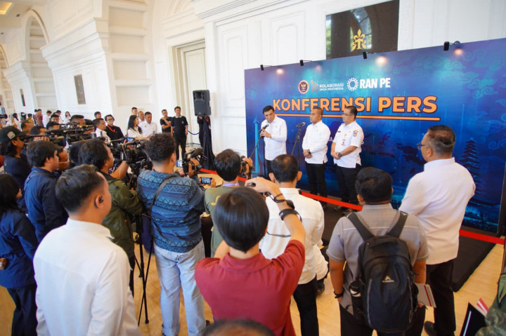 Keterlibatan pemerintah daerah dinilai penting untuk membangun ketahanan masyarakat terhadap penyebaran paham ekstremisme, termasuk melalui peningkatan literasi digital dan penguatan lingkungan sosial.