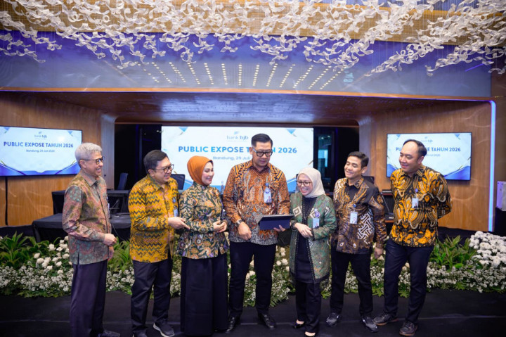 Kinerja tersebut disampaikan dalam Earnings Call Triwulan II Tahun Buku 2026 dan Public Expose bank bjb 2026 yang dihadiri investor, analis pasar modal, dan publik di Menara bank bjb, Bandung, Rabu, 29 Juli 2026.