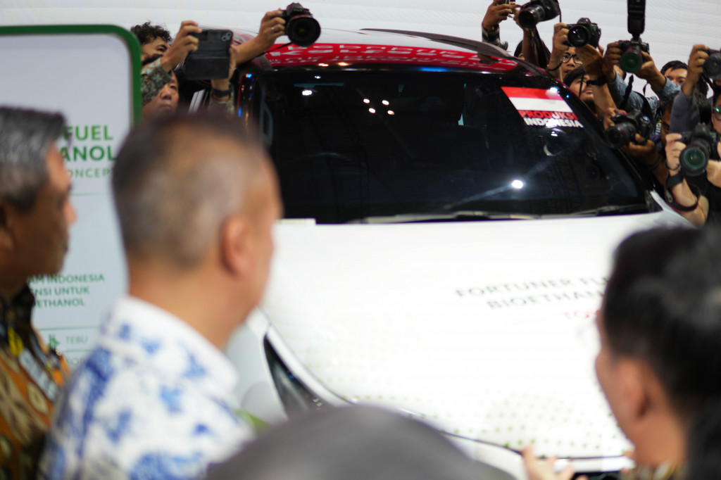 GIIAS 2026 berlangsung selama 11 hari, mulai 30 Juli hingga 9 Agustus 2026. Pameran otomotif tahunan tersebut menghadirkan lebih dari 65 merek kendaraan penumpang, kendaraan komersial, sepeda motor, karoseri, serta industri pendukung otomotif yang menampilkan berbagai produk dan teknologi terbaru. 