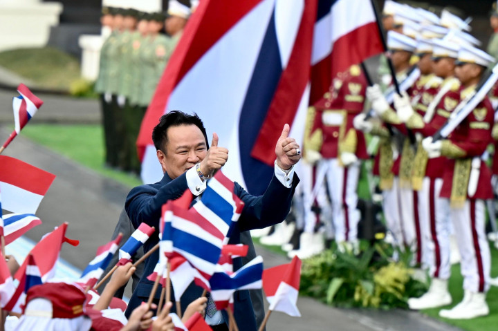 Lebih lanjut, Presiden Prabowo menegaskan bahwa kemitraan strategis tersebut harus terus diarahkan pada kerja sama konkret yang memberikan manfaat nyata bagi masyarakat kedua negara.